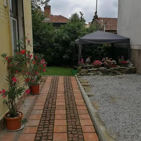 стонел-семейно студио * Veliko Tarnovo