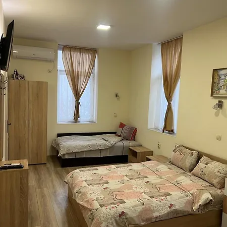 стонел-семейно студио